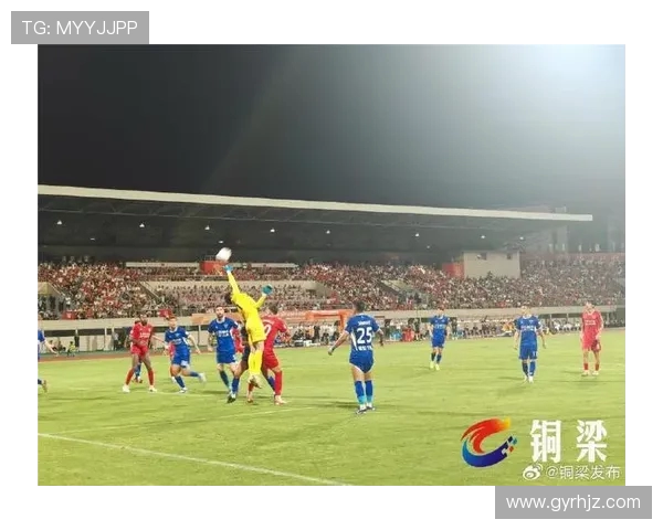 张英凯半场建功重庆铜梁龙领先定南赣联暂握胜势
